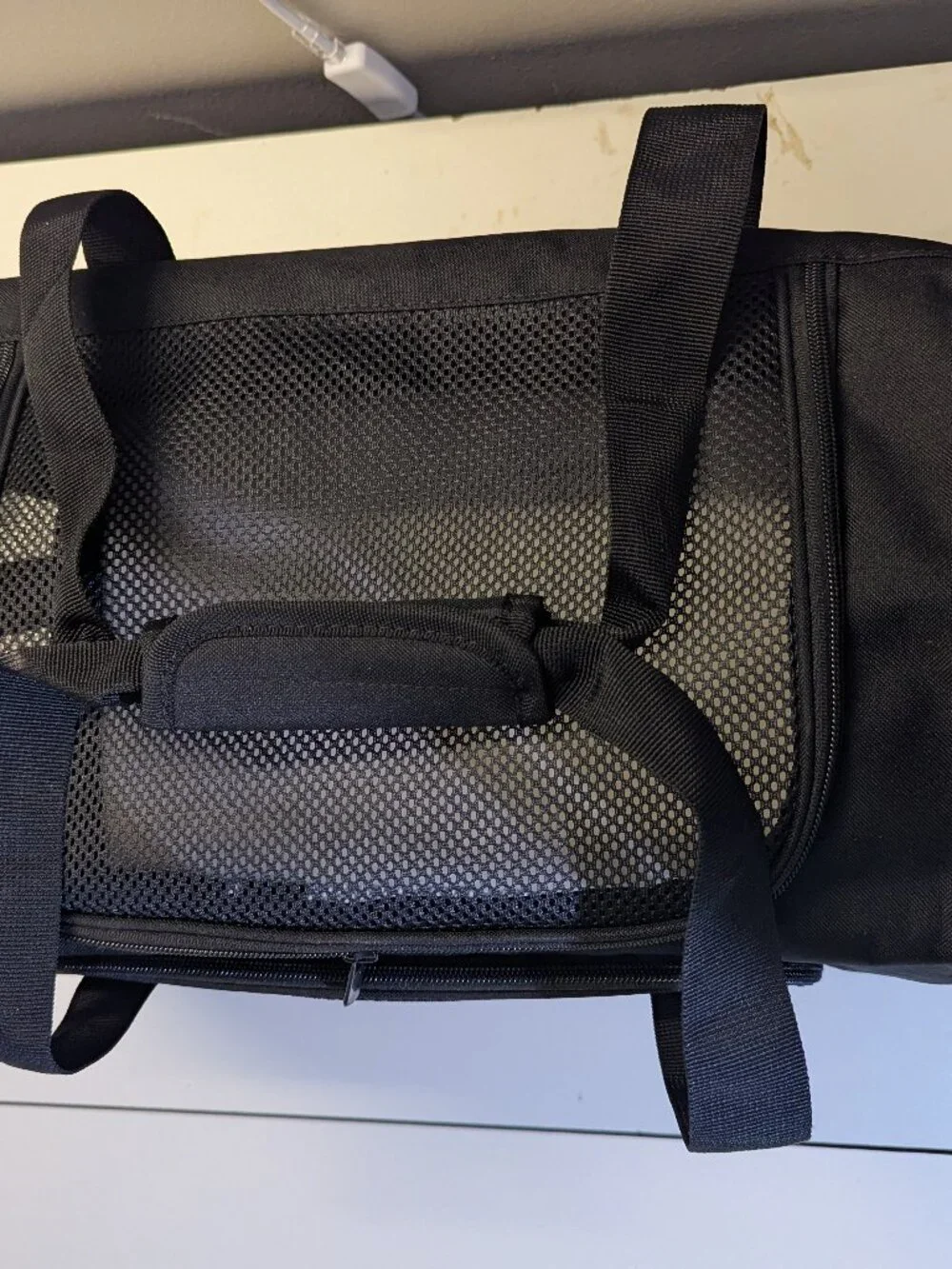 Henkelion Black Cat / Small Dog / Animal Carrier - Up to 15 Lbs - NWOT